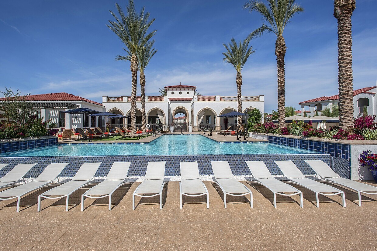 Almeria at Ocotillo Apartments in Chandler, AZ