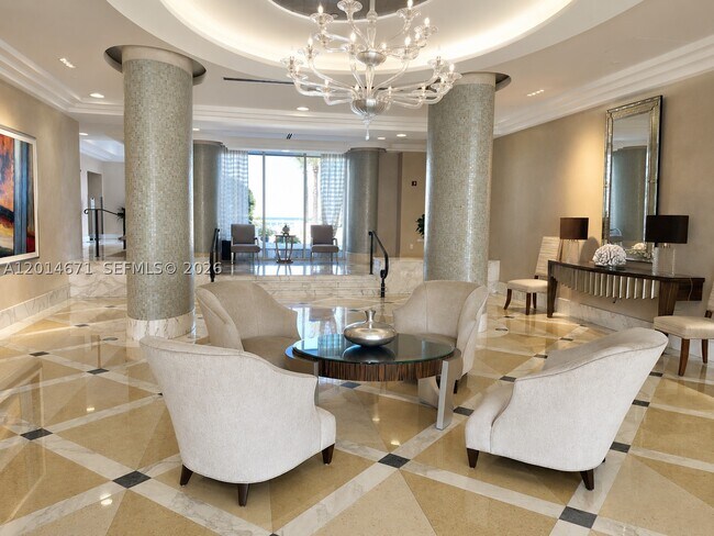 Foto del edificio - 6917 Collins Ave