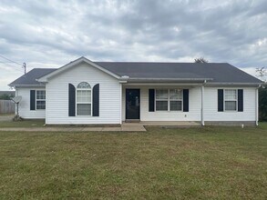 Building Photo - 506 Upperglade Ct