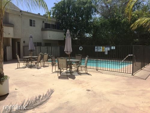 Foto del edificio - 10825 Blix St