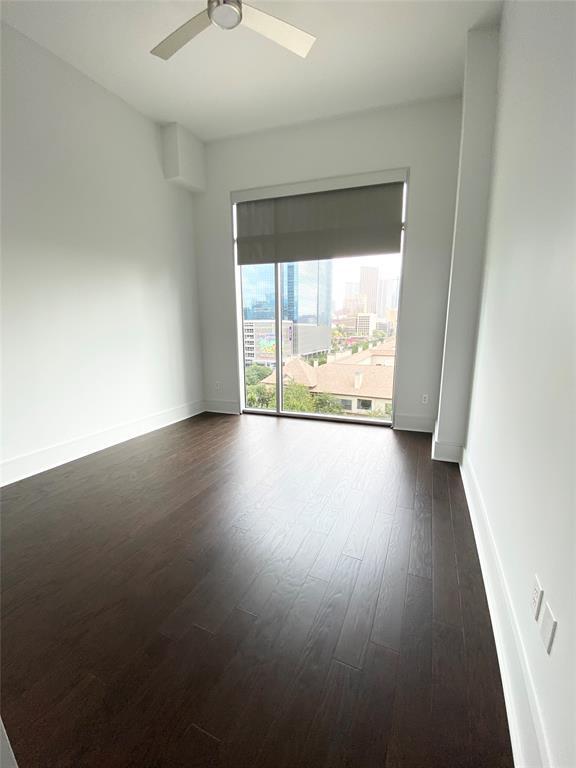 Foto del edificio - 2502 N Houston St