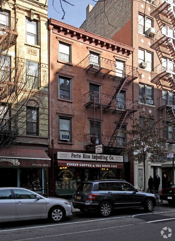 Building Photo - 201 Bleecker St
