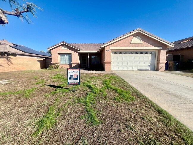 Foto del edificio - AVAILABLE NOW!! LOVELY 3-bedroom 2 bath Home in Indio!