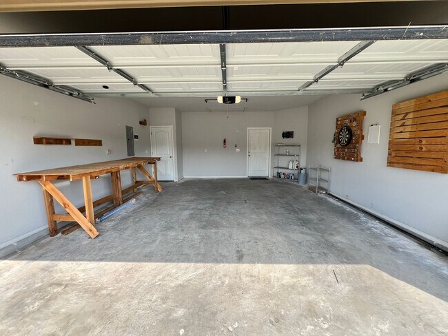 Foto del edificio - Charming Newer 3 bed 2 bath in Keifer