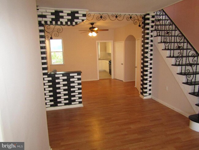 Building Photo - 2520 S Felton St