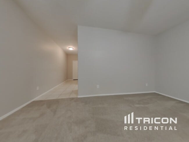 Building Photo - 30900 W Picadilly Road Buckeye AZ