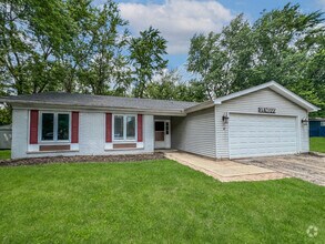 Building Photo - 24W500 Seabrook Ct