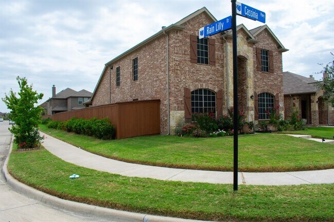 Building Photo - 3003 Cassinia Pkwy