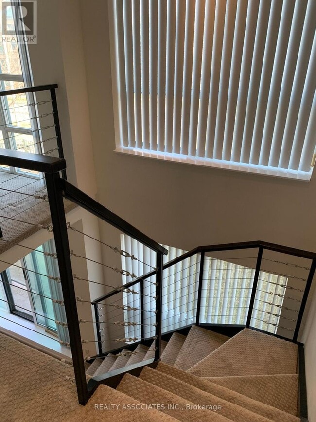 Building Photo - 51 Baffin Ct