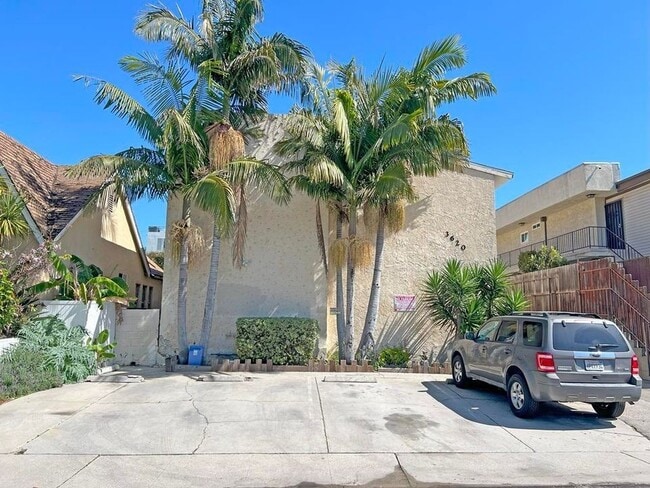Building Photo - 3620 Westwood Blvd