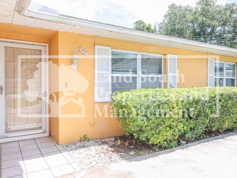 Foto principal - 631 Queens Loop N