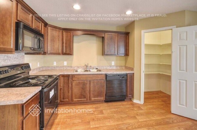 Foto del edificio - 15614 Gatsby Ln