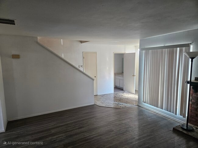 Building Photo - 44588 La Paz Rd