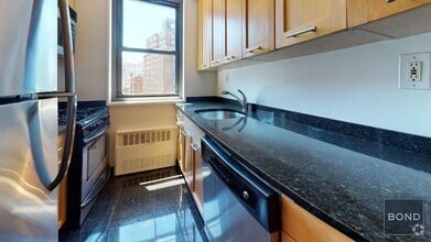 Building Photo - 145 Fourth Avenue