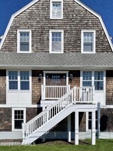 Building Photo - 74 Goetze St