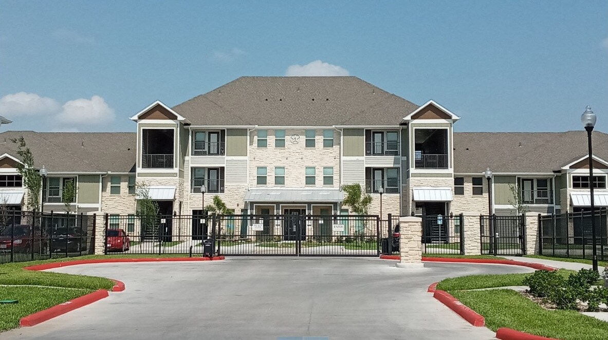 Foto del edificio - Silver Spur Apartments