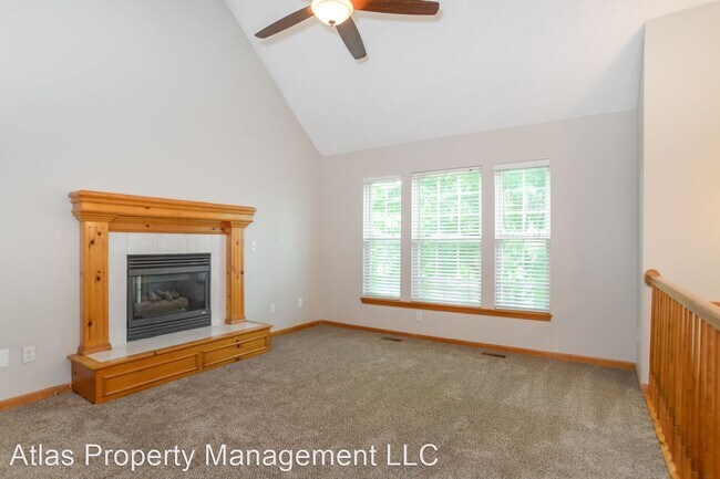 Foto del edificio - 4 br, 3 bath House - 20954 W 125th St