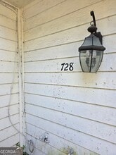 Building Photo - 728 Morningside Ln