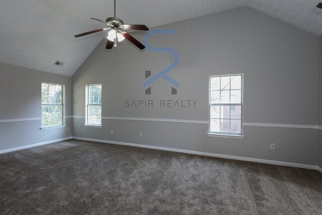 Building Photo - 9279 Burberry Ct