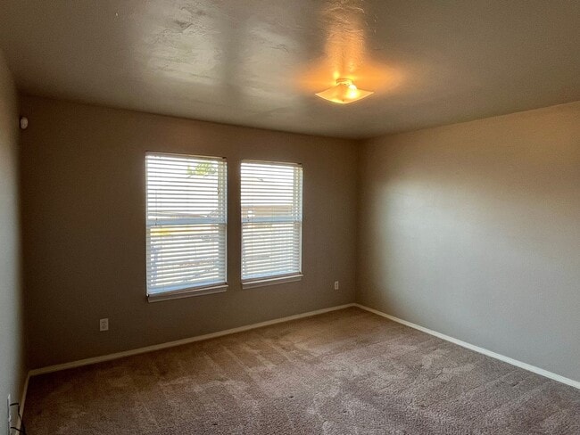 Photo - Cute 3 Bed, 2 Bath In Deer Creek Schools House