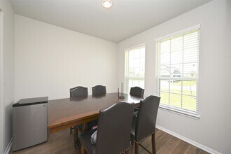 Building Photo - 4619 Ehrlich Ct