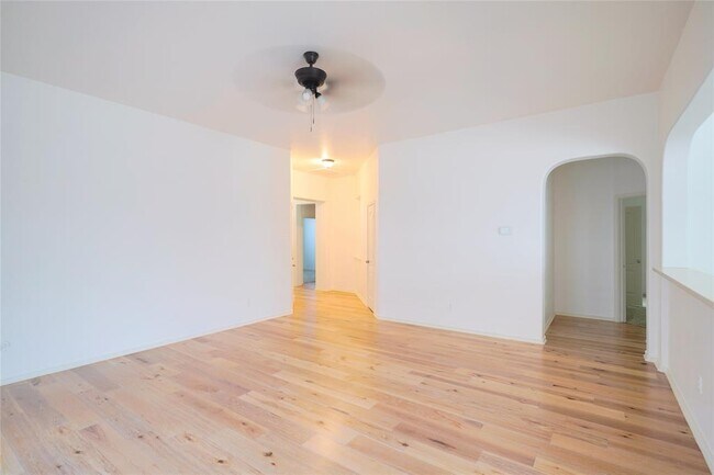 Foto del edificio - 11713 Larch Valley Dr