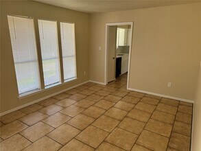 Building Photo - 6610 Addicks Clodine Rd