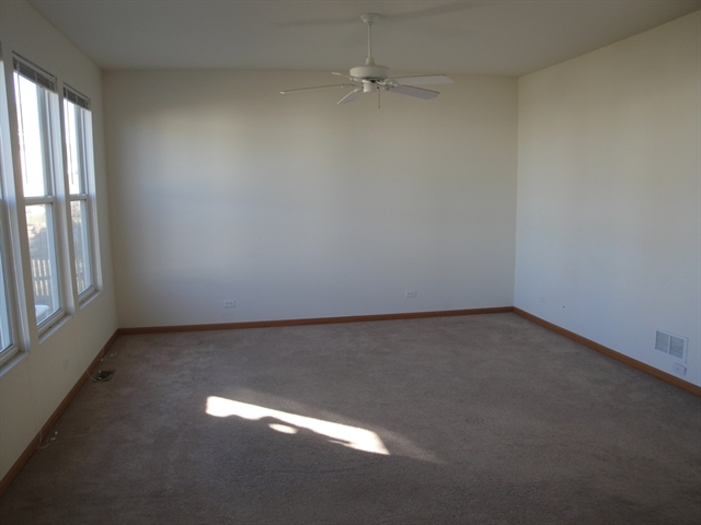 Building Photo - 1015 Sable Ridge Drive
