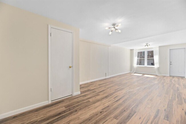 Foto del edificio - 21 Wallis Ave