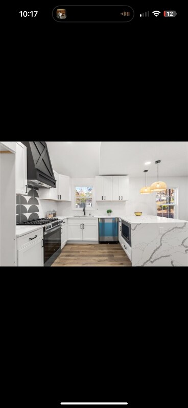 Foto del edificio - 1349 Lockhaven Cir SW