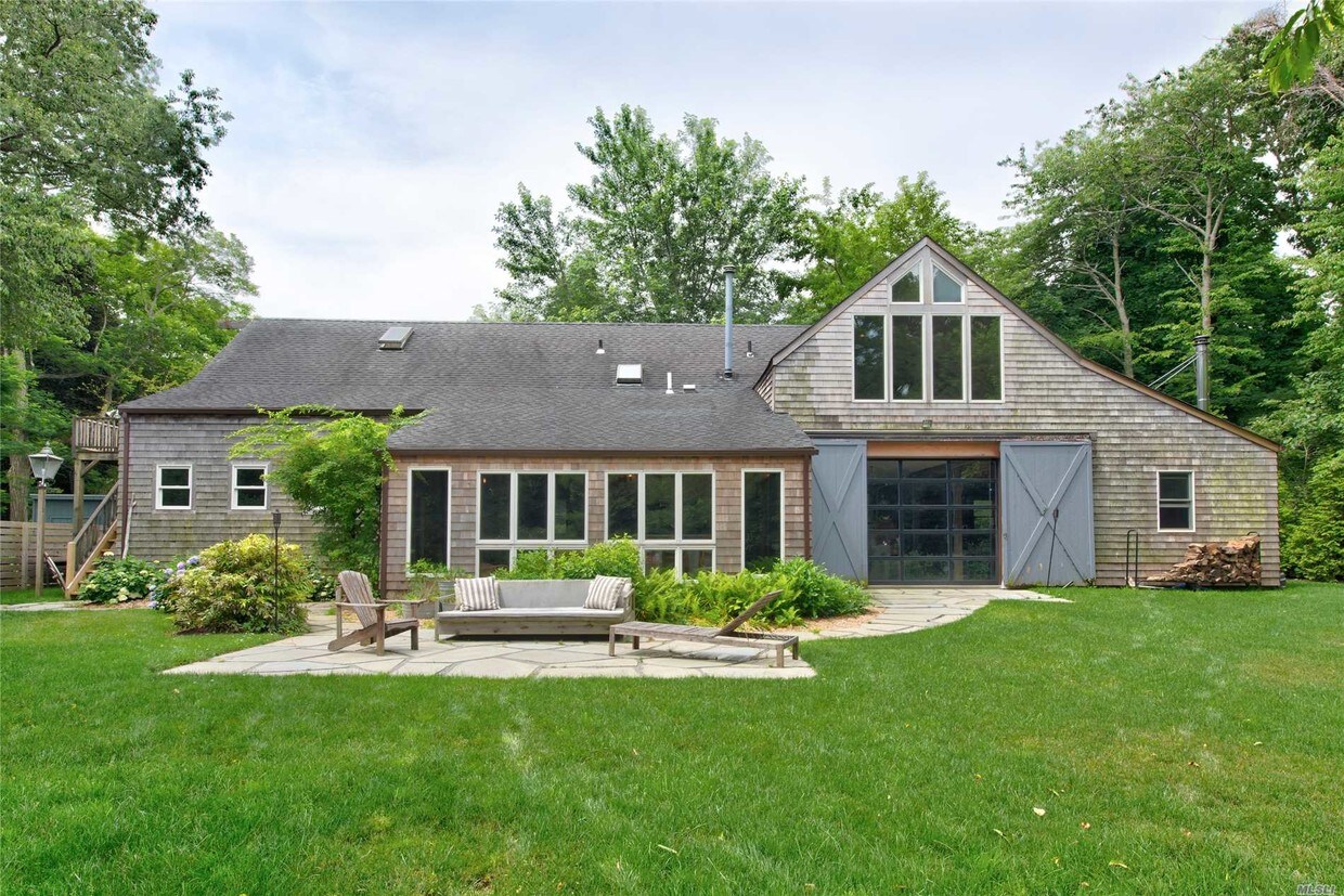 Foto principal - 622 Lighthouse Rd