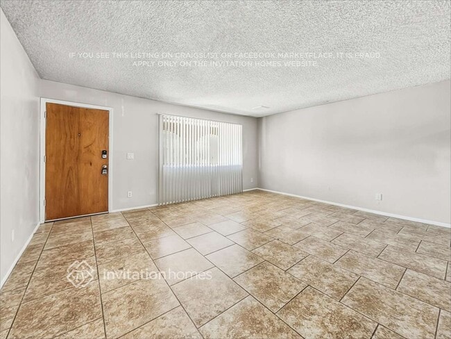 Building Photo - 5630 W Hubbell St