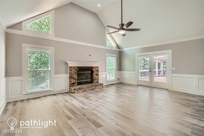 Building Photo - 5 br, 3 bath House - 1778 Prince Drive UNIT