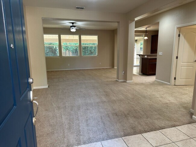 Foto del edificio - 4142 W Clinton Ct