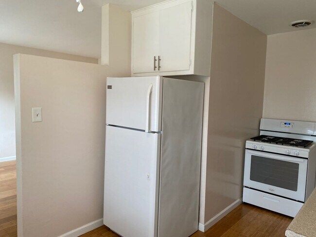 Foto del edificio - 11842 Venice Blvd