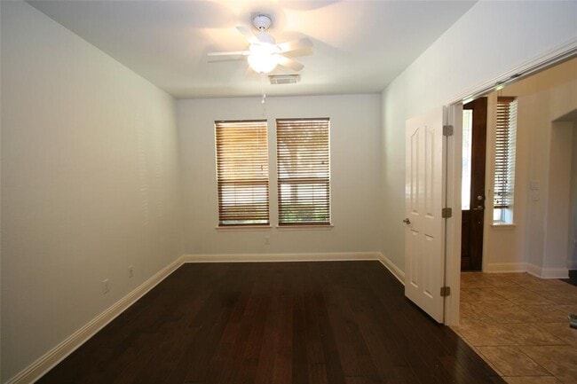Building Photo - 15616 Prestancia Dr