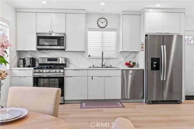 Foto del edificio - 6712 Ventura Canyon Ave