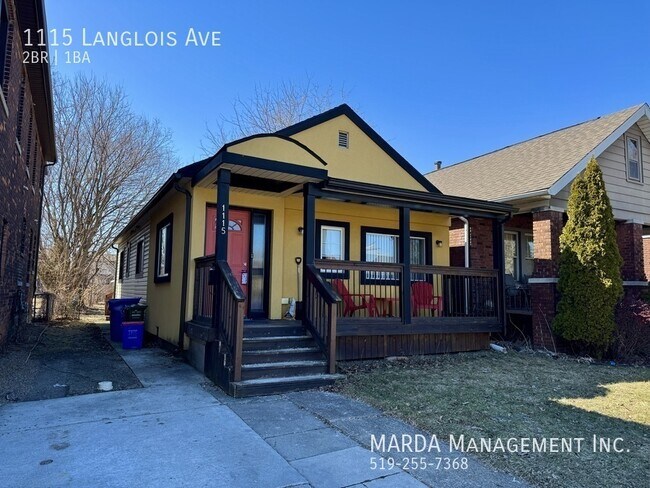 Building Photo - CHARMING 2 BED/1 BATH HOUSE - WALKERVILLE PLUS HYDRO,WATER & GAS
