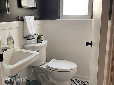 Foto del edificio - 3 br, 2 bath House - 15739 Leader St