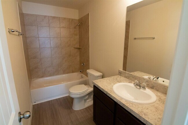 Foto del edificio - 949 River Sage Ct