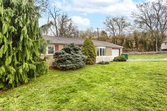 Building Photo - 1341 Scenery Dr Building Photo - 1341 Scenery Dr