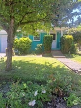 Building Photo - 5132 SW Freeman Ct
