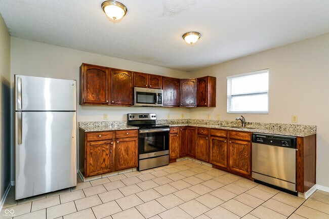 Foto del edificio - 8346 Ash Grove Dr