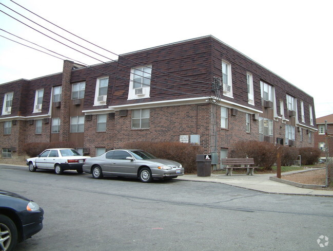 Building Photo - Woodside Apartments