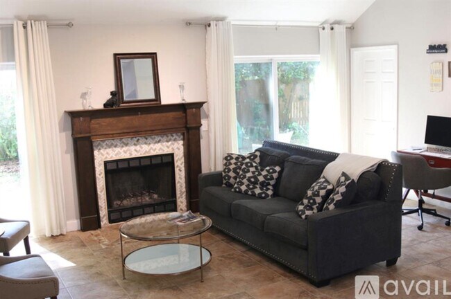 Foto del edificio - 9947 SW 54th Ln