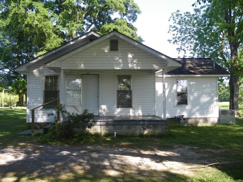 Primary Photo - 250 Roberson Rd