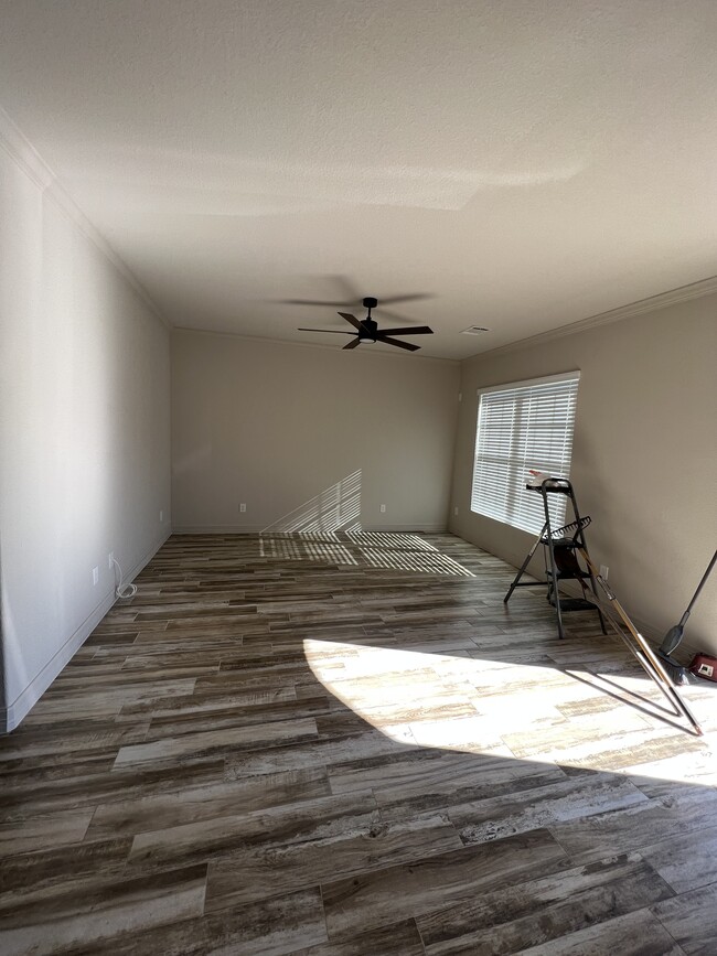 Building Photo - 2407 Appian Way