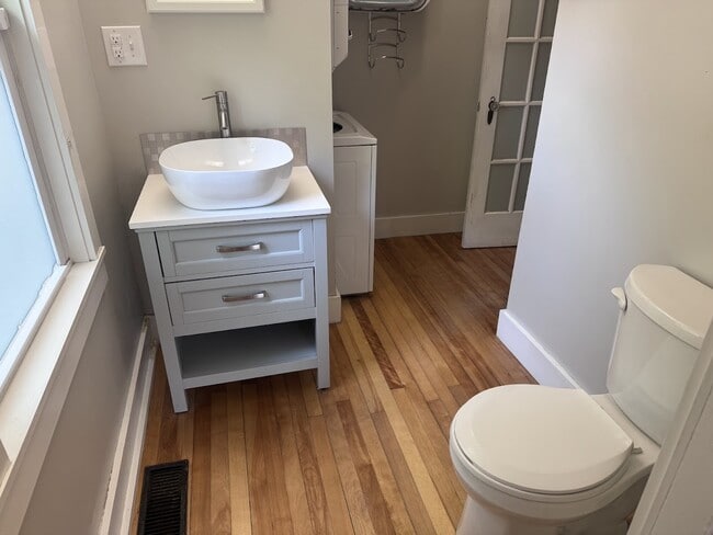 Building Photo - 79 Patten St