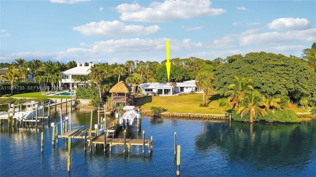 Building Photo - 19655 N Riverside Dr