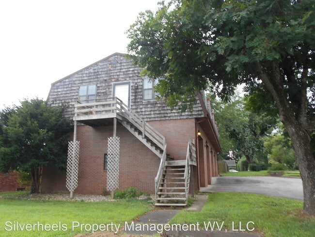 Building Photo - 2 br, 1.5 bath House - 508 1/2 55th Street